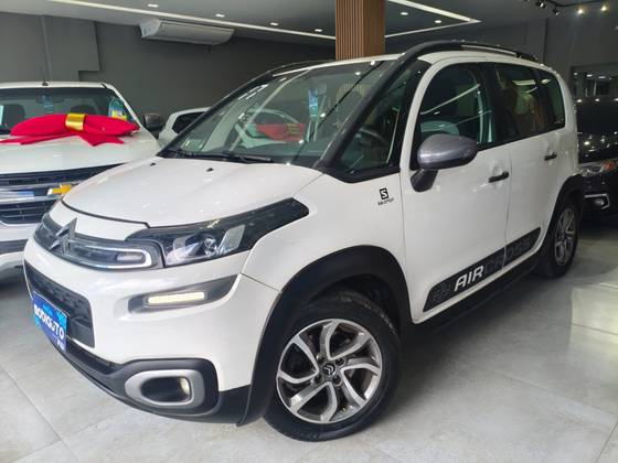 CITROËN AIRCROSS 1.6 LIVE 16V FLEX 4P AUTOMÁTICO CITROËN AIRCROSS 1.6 LIVE 16V FLEX 4P AUTOMÁTICO